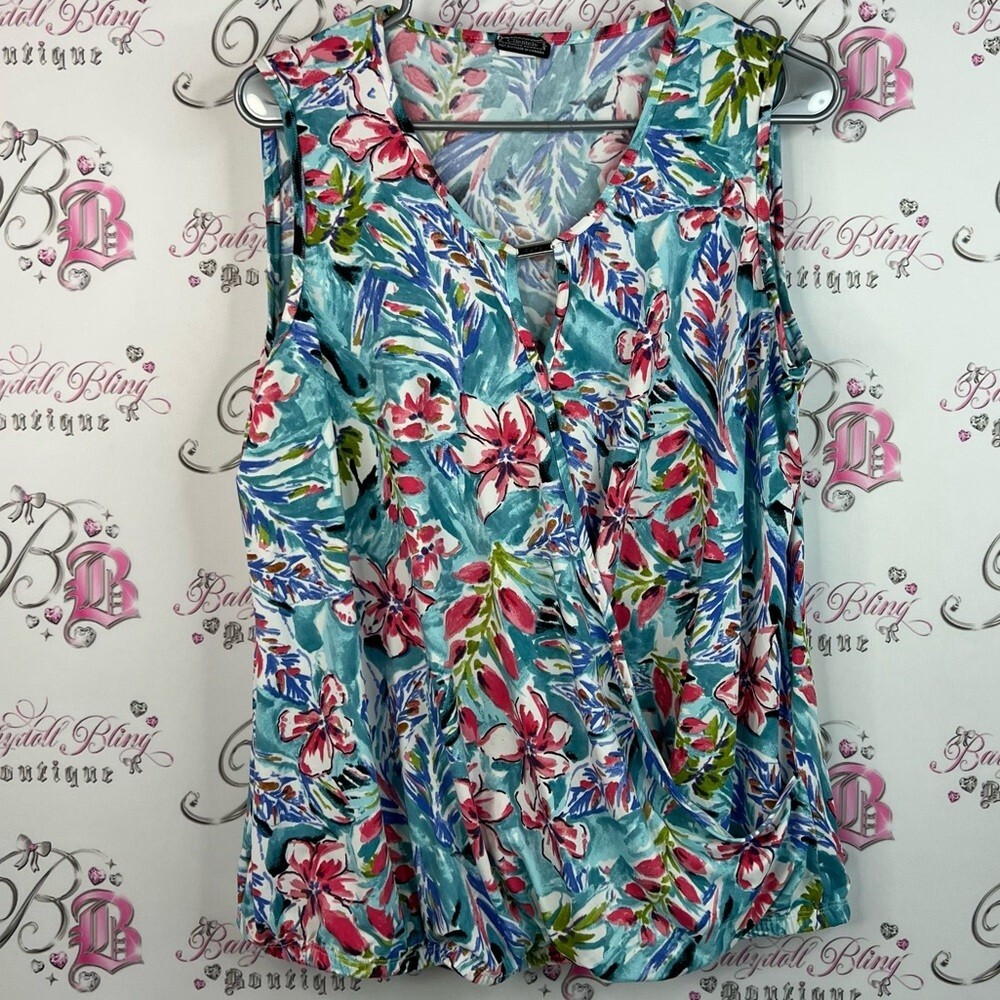 Clientele tank top metal detail button Floral Sleeveless Blouse - Blue and Red